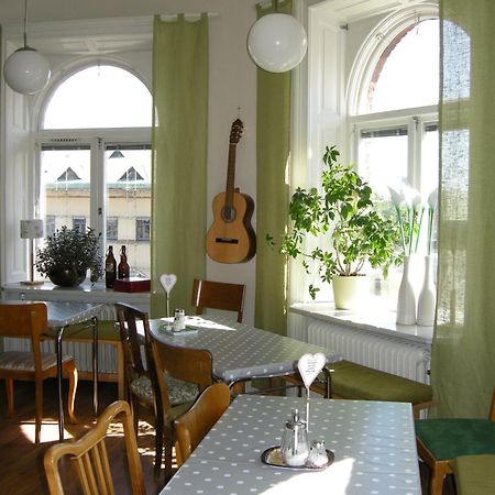 Jaernvaegshotellet Gävle Esterno foto
