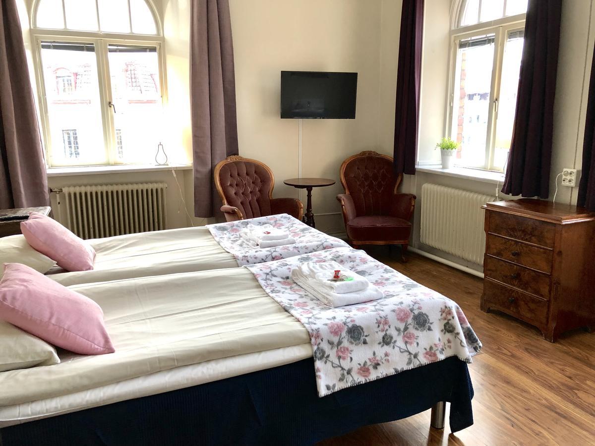 Jaernvaegshotellet Gävle Esterno foto