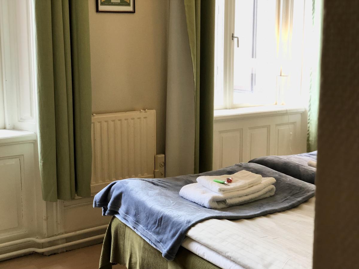 Jaernvaegshotellet Gävle Esterno foto