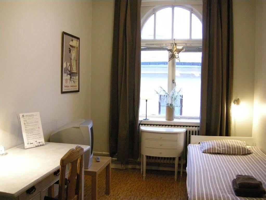 Jaernvaegshotellet Gävle Esterno foto