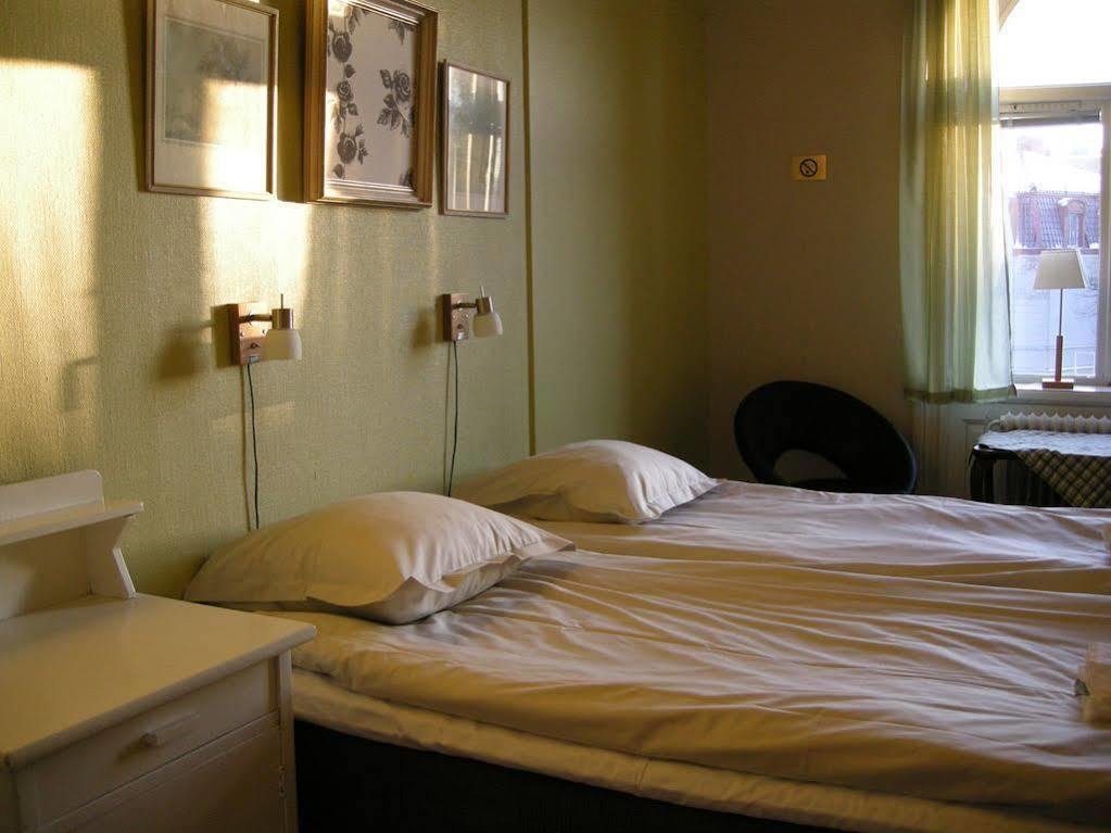 Jaernvaegshotellet Gävle Esterno foto